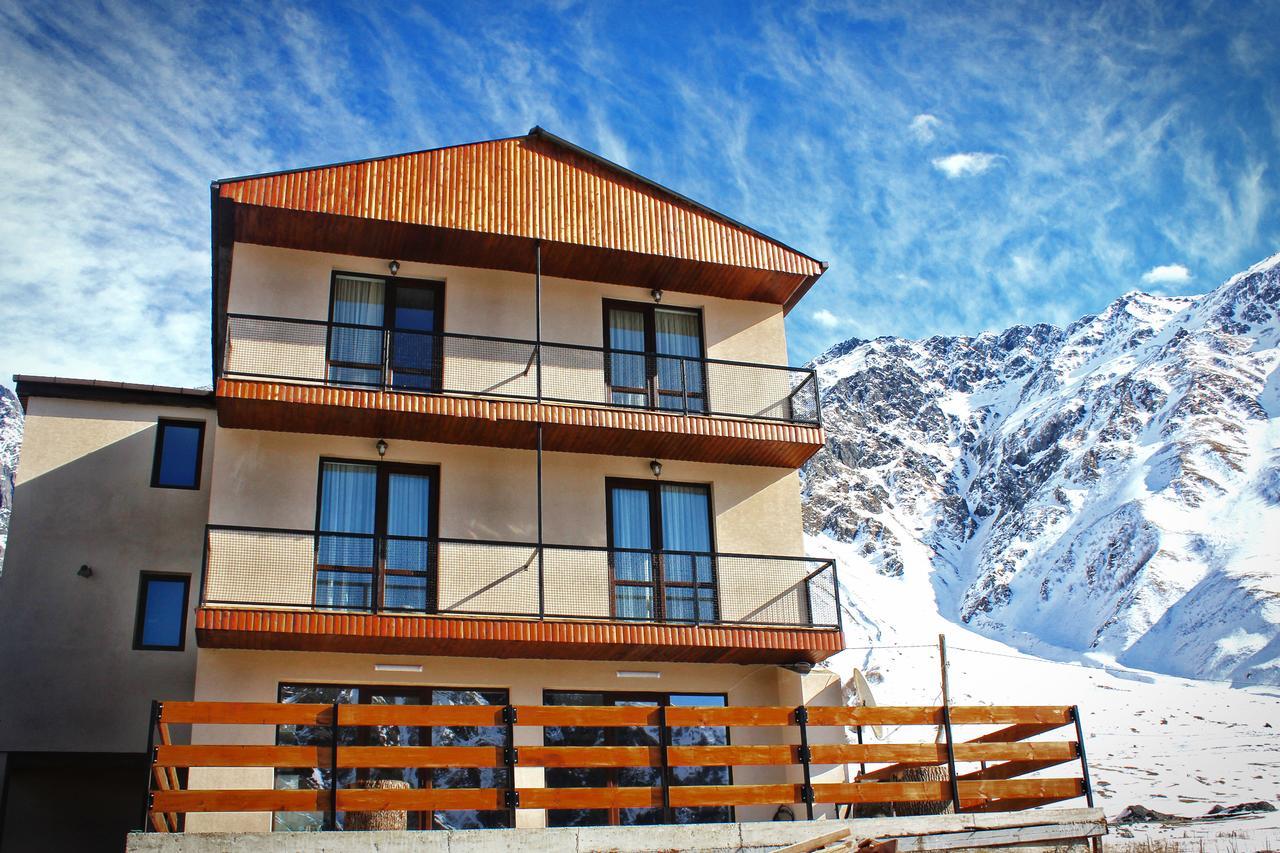 מלון Sunshine Kazbegi מראה חיצוני תמונה