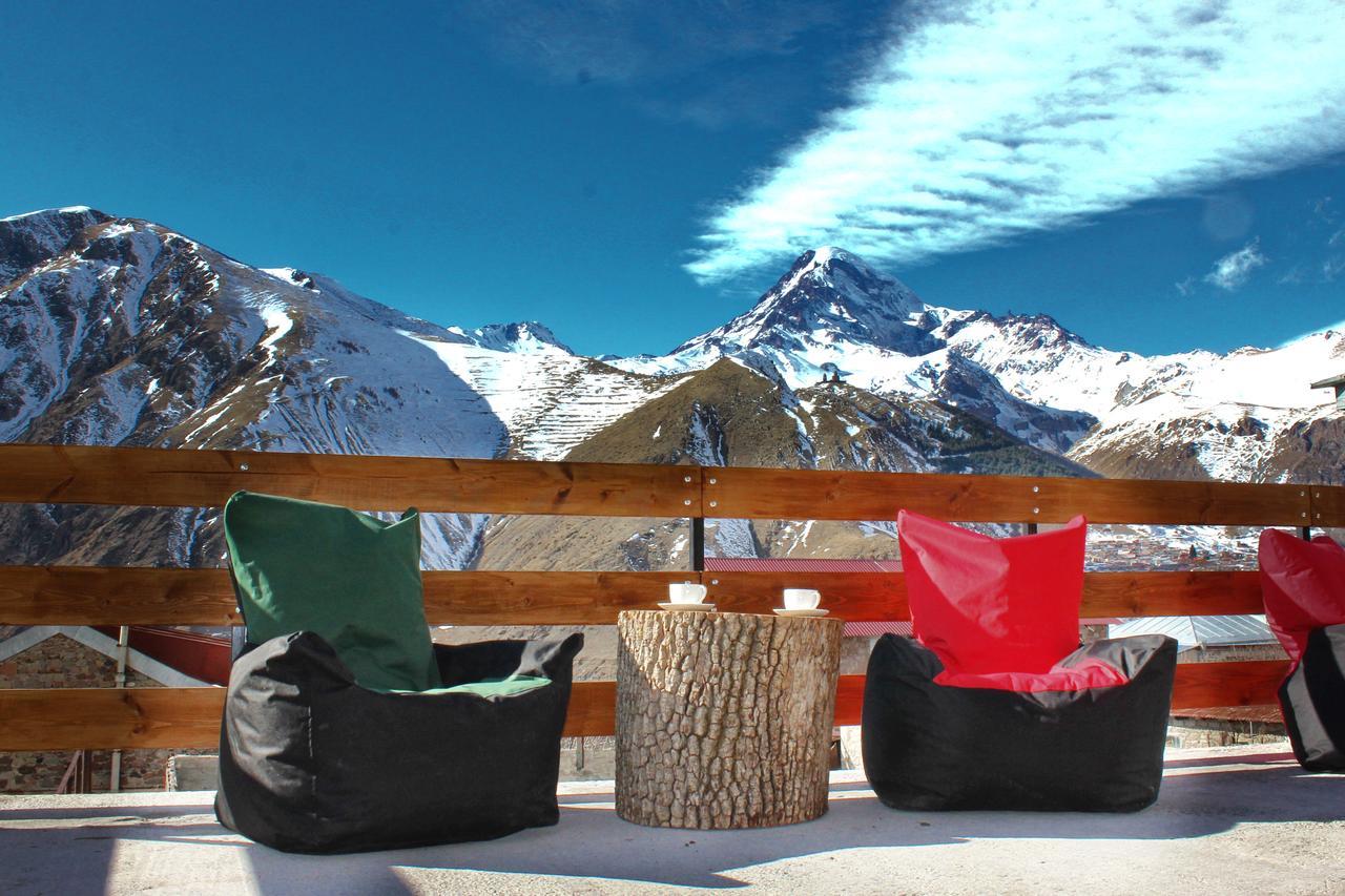 מלון Sunshine Kazbegi מראה חיצוני תמונה