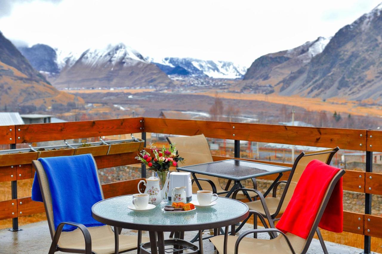 מלון Sunshine Kazbegi מראה חיצוני תמונה
