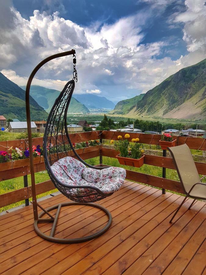 מלון Sunshine Kazbegi מראה חיצוני תמונה